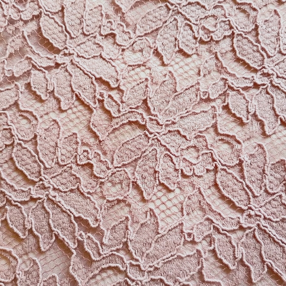 Pastel Pink Floral Lace Overlay Pencil Miniskirt Size Small - Picture 3 of 5